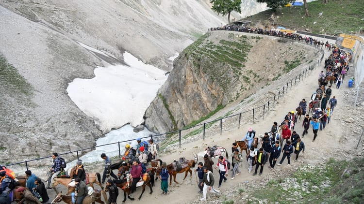 Amarnath Yatra: दो दिन में दो लाख भक्तों का पंजीकरण, शुरुआती जत्थे में जाने की होड़; लेकिन सबको एक चिंता!