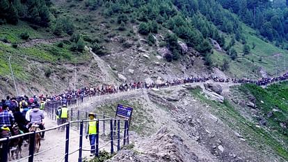 Amarnath Yatra 2024 Begins First Batch of Pilgrims Leave For holy Cave Shrine