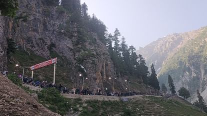 Amarnath Yatra: आरंभ हुई श्री अमरनाथ यात्रा... मंत्रमुग्ध कर देंगी आस्था और रोमांच के सफर की तस्वीरें Amarnath Yatra 2024 Begins First Batch of Pilgrims Leave For holy Cave Shrine