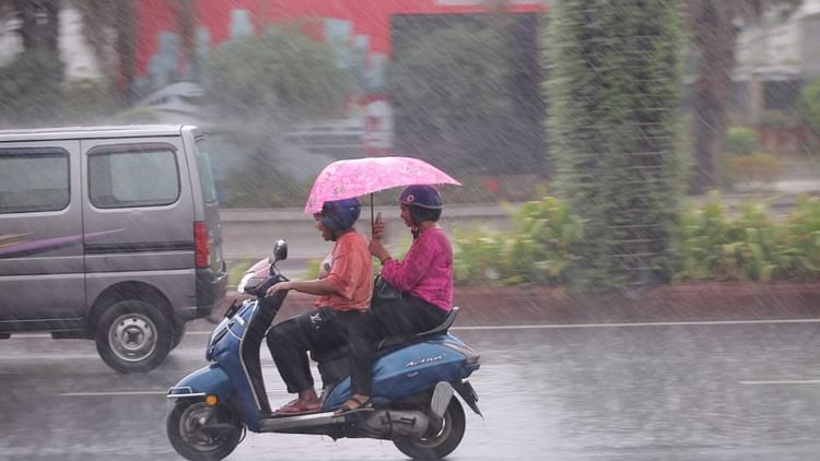 Rain In Delhi It Is Drizzling Rain In Delhi – Amar Ujala Hindi News Live