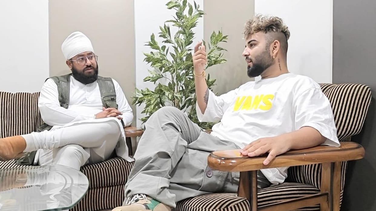 A song was made on the bitterness between Punjab and Himachal, giving the message of brotherhood