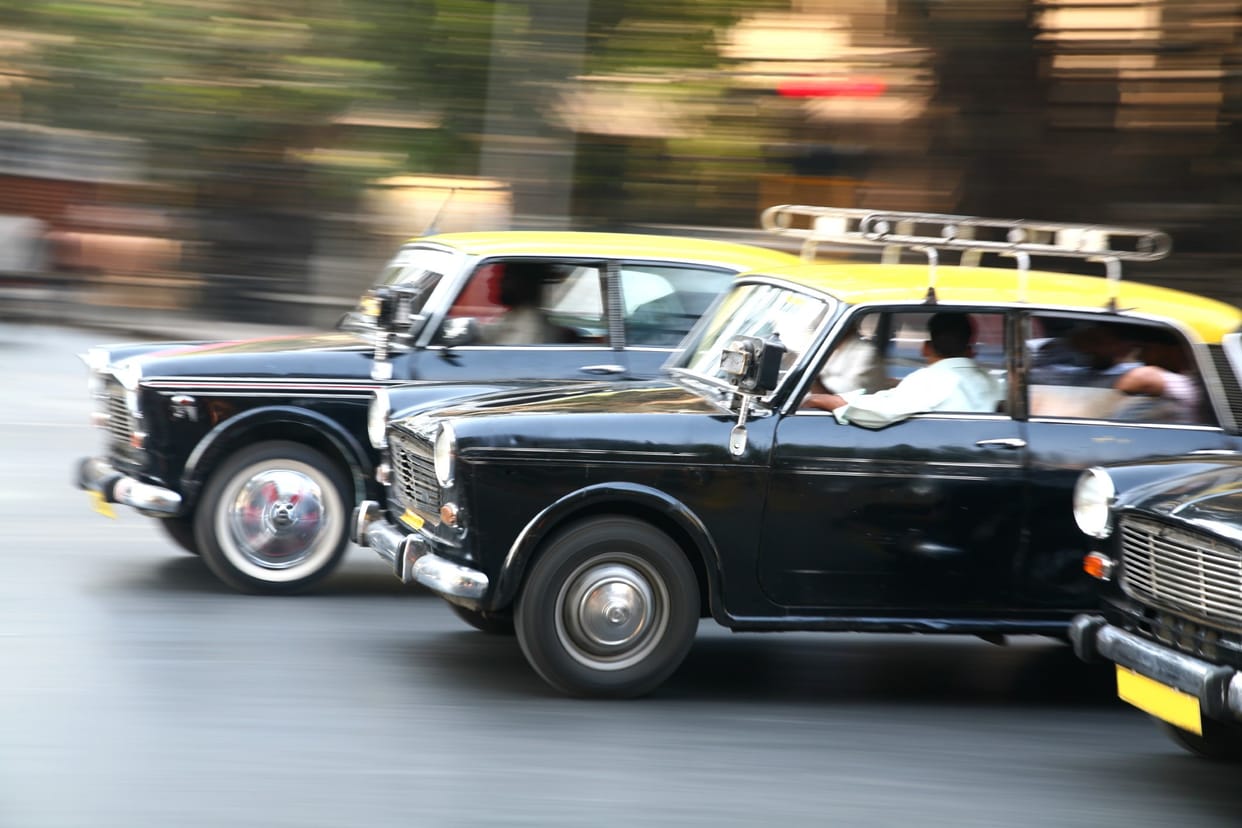 Bengaluru: When cab driver told his one day earnings, passenger surprised to know, shared it on social media,