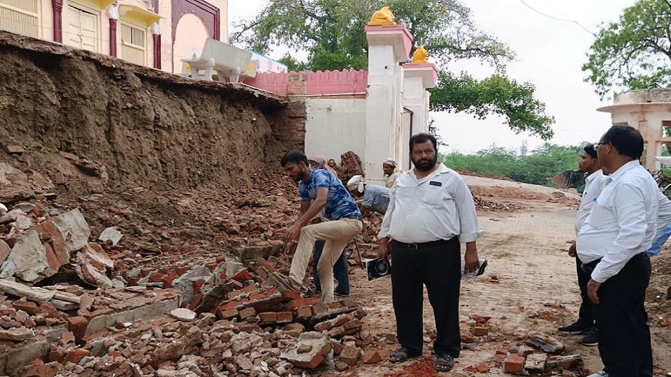 Dauji temple wall collapsed after one year of beautification