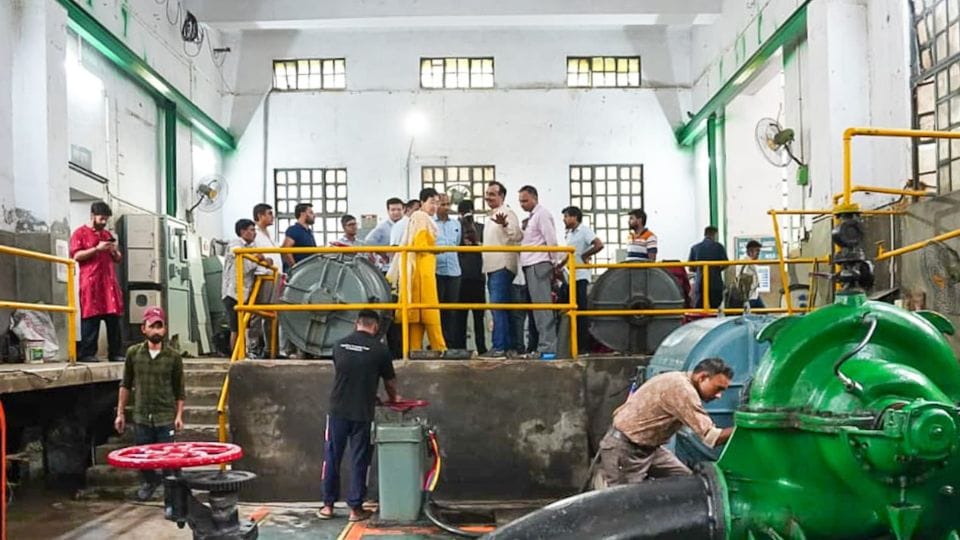 Water Minister Atishi inspected pump house located at Delhi Chandrawal Water Treatment Plant