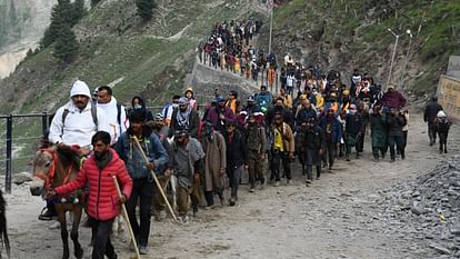 51,000 pilgrims pay obeisance at Amarnath cave in just 3 days