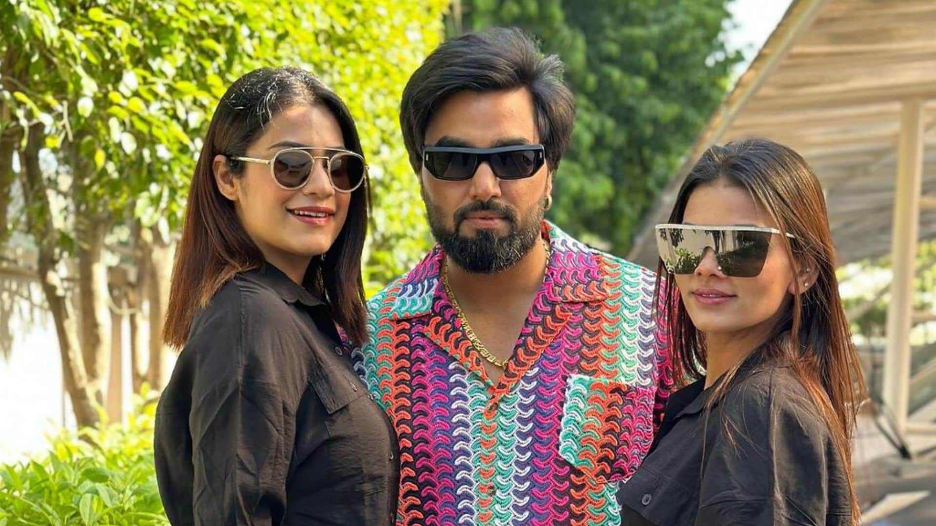 Singer armaan malik issues clarification for confusing people him with bigg boss ott 3 contestant armaan malik