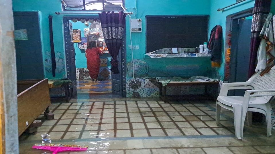 kasganj Heavy Rain Weather Update Roads were flooded water entered houses