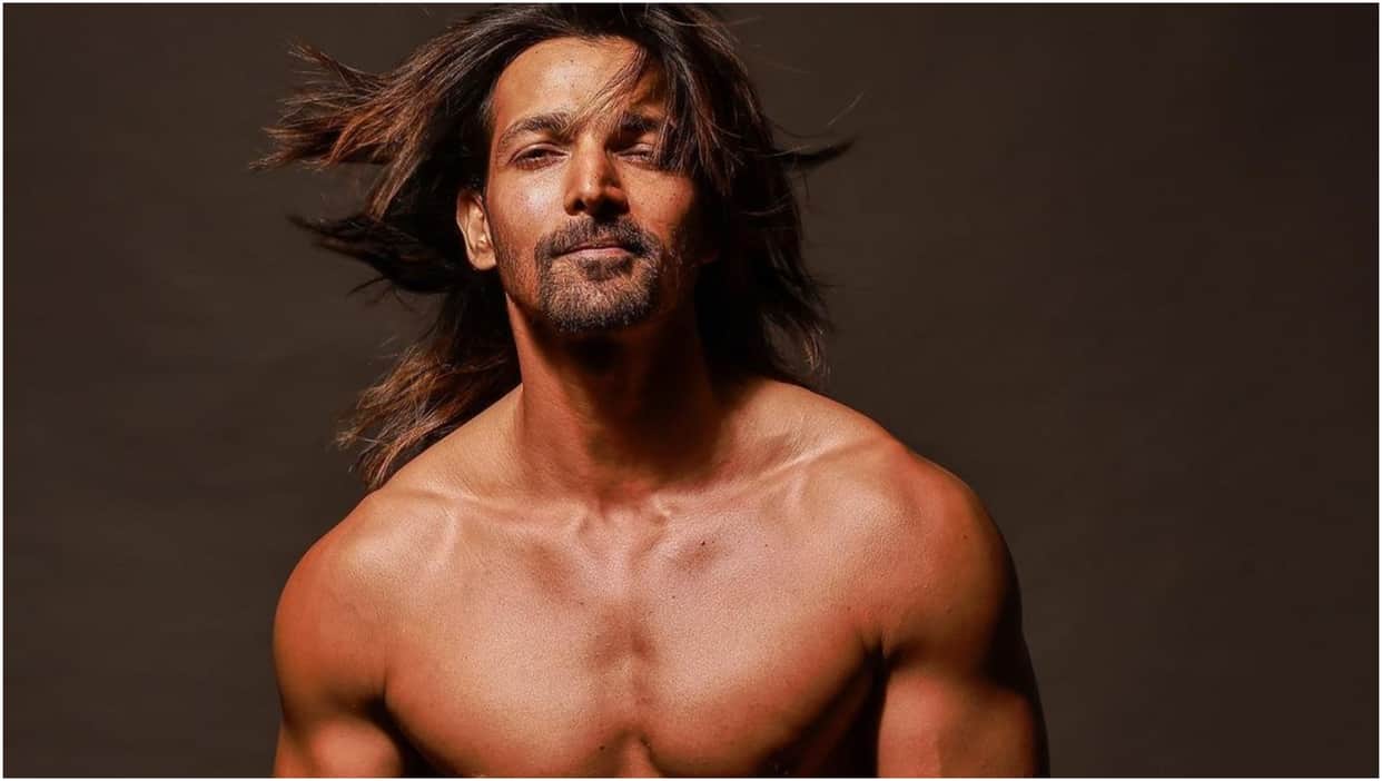 Harshvardhan Rane Talk about Star kids and work from industry also talk about his film Sanam teri kasam