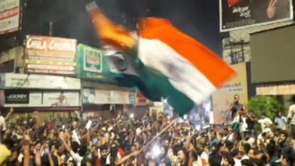 IND vs SA: India's victory celebrated everywhere, Diwali celebrated at midnight in West UP