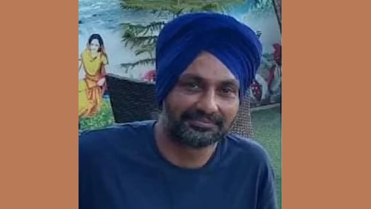 worker who went to fix the electricity supply in Punjab died due to electric shock