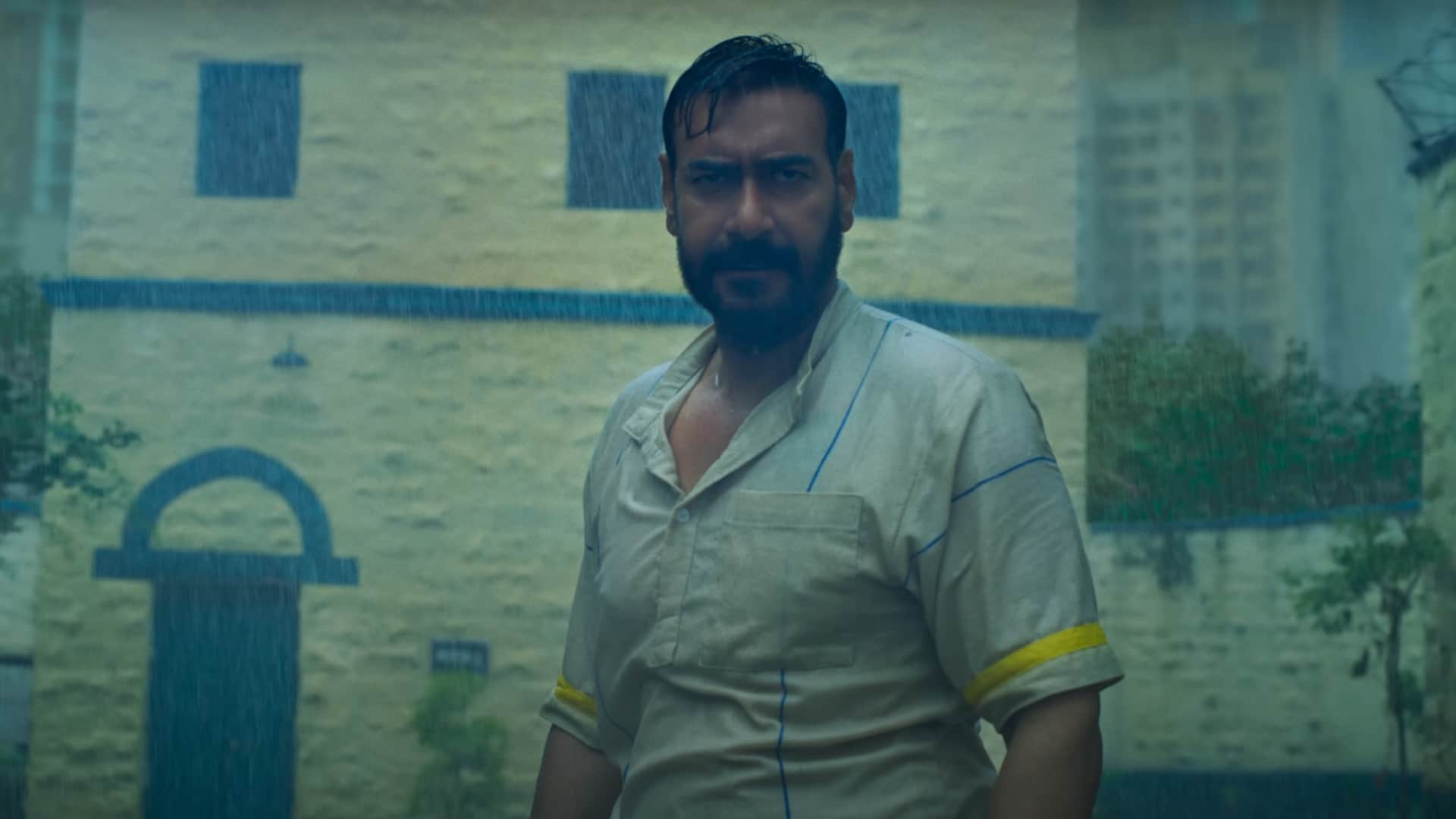 Auron mein kahan dum tha actress tabu reveals ajay devgn has least interest in romancing with her on screen