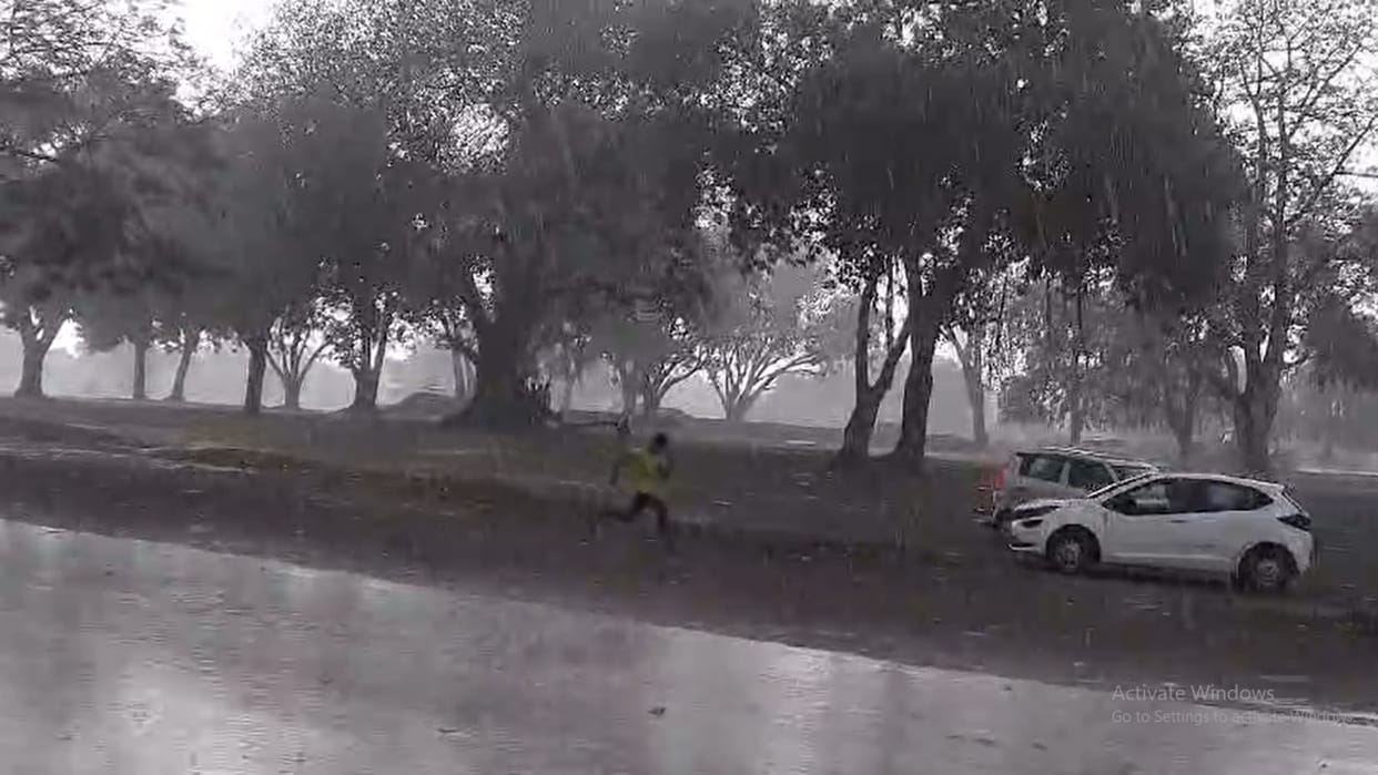 Heavy rain from Sangam to half the city, dust kept flying in civil lines