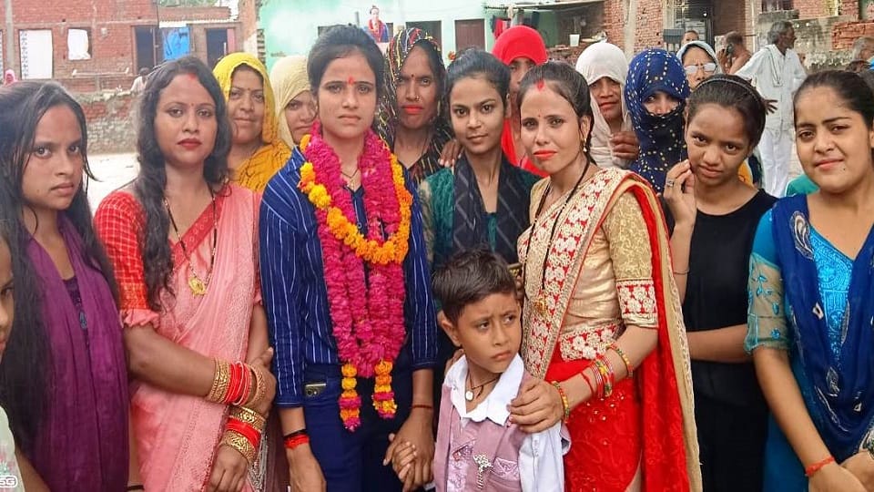 Laborer daughter selected in Delhi Police