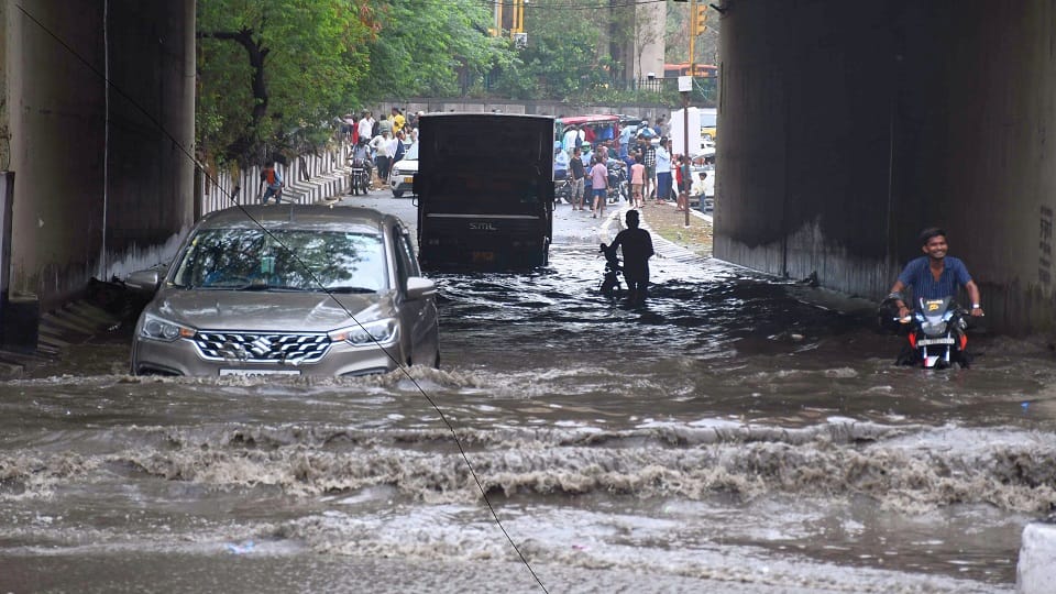 More than half of Barapula drain covered with debris