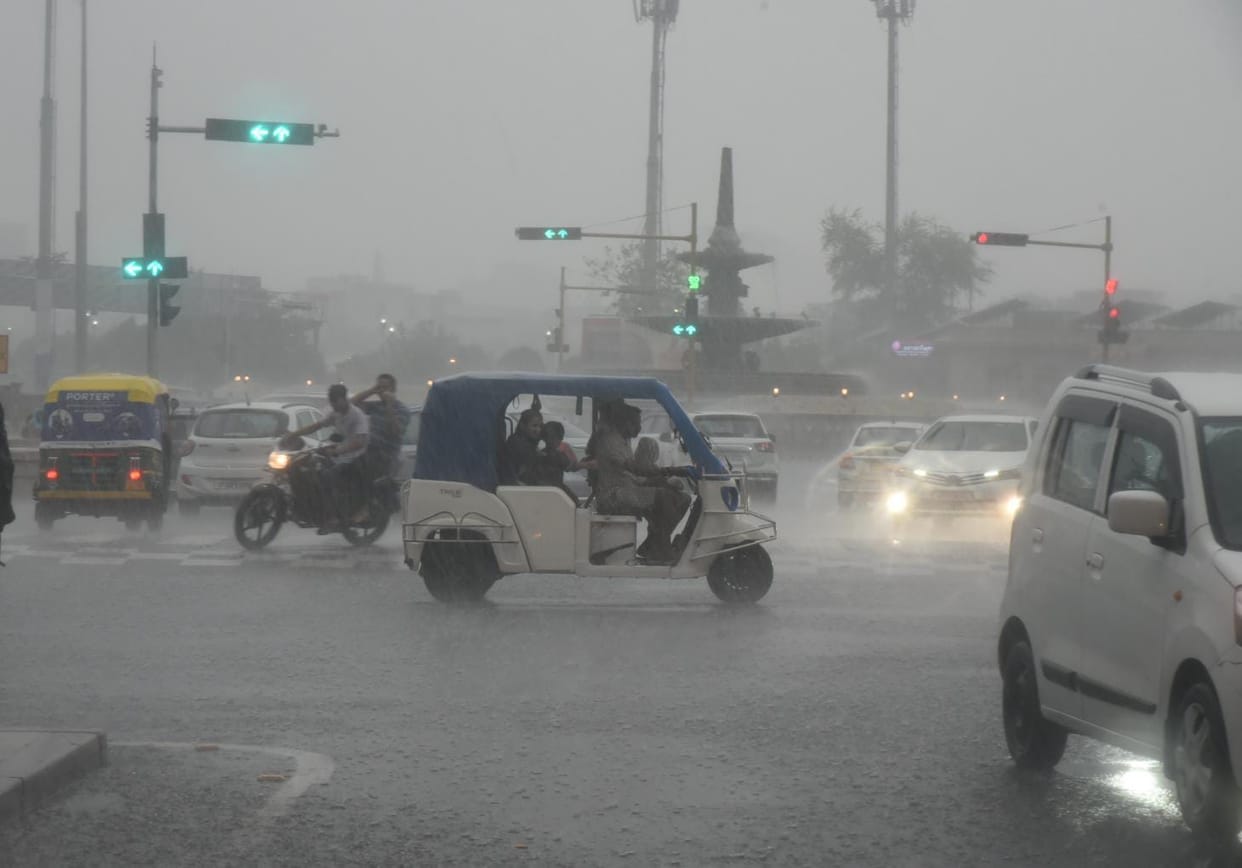 Monsoon in UP: Heavy rain in next three to four days in state.