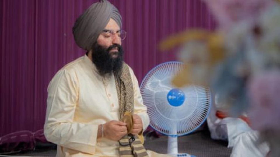 Sikh religious leader Baba Gurvinder Singh apologized for attended RSS program in Kurukshetra