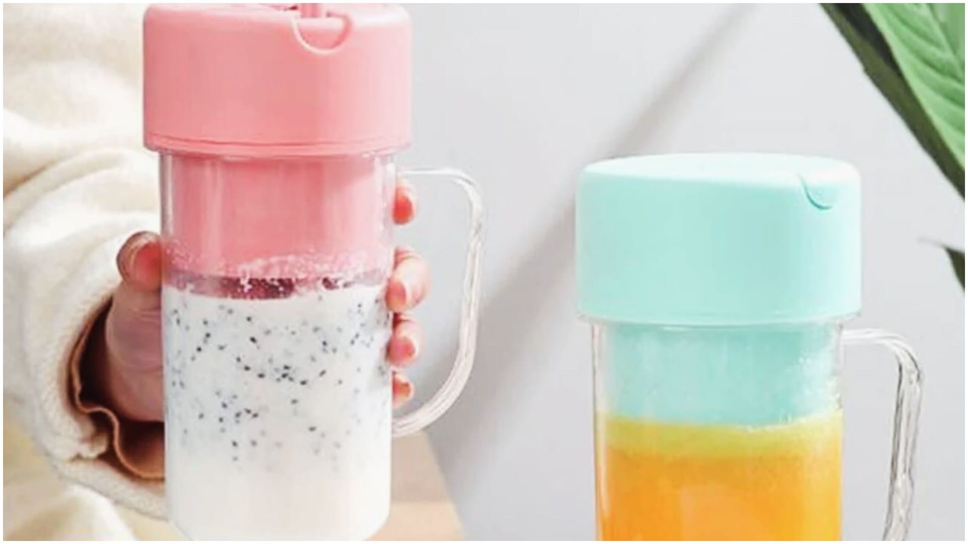 How To Make Healthy Juice By Blender, Electric Juicer Or Manual Juicer At Home juicer se juice kaise nikale