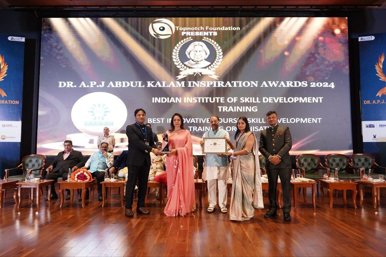 Indore news: Indore's startup IISDT honored with Dr. APJ Abdul Kalam Inspiration Award in Delhi