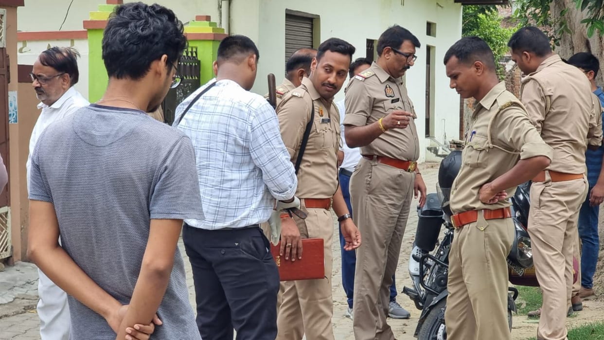 Former Hammer player body found closed room in varanasi Neighbors informed the police after smelling foul smel