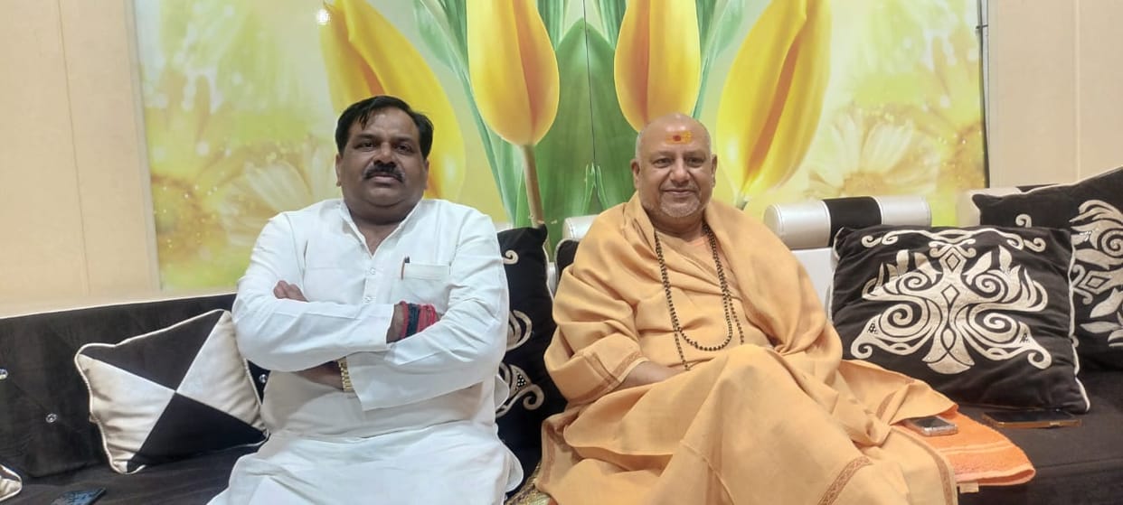 Mahamandleshwar Yatindranand Giri Maharaj says BJP got less seats due to arrogance of senior leaders