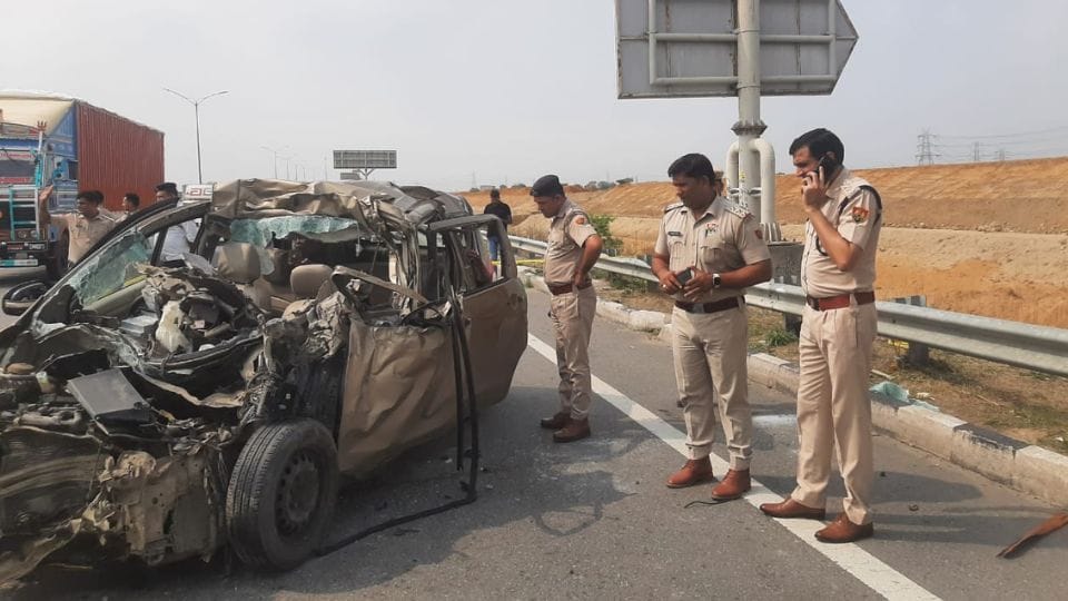 car hits canter from behind on KMP Express in Gurugram two people injured
