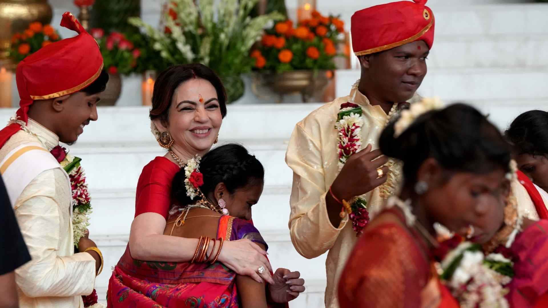 anant ambani radhika merchant wedding ceremony started with the marriage of poor girls see photos