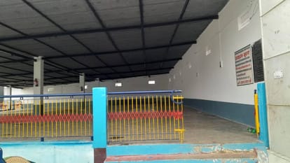 Bhole Baba ashram built on 30 bighas and followers rest house on five bighas In Kasganj army of volunteers