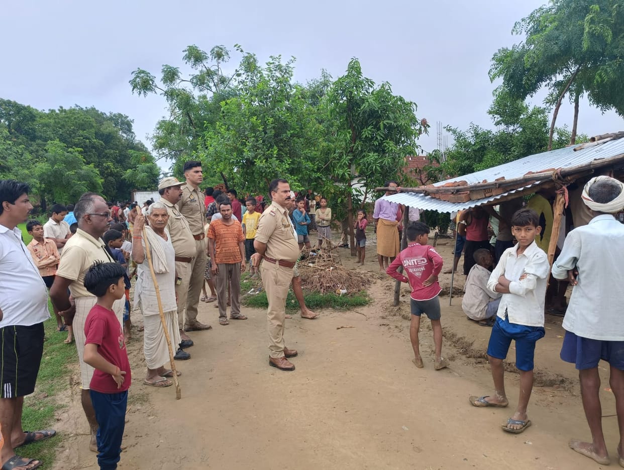 Two brothers died when a wall collapsed in a village in Payagpur.