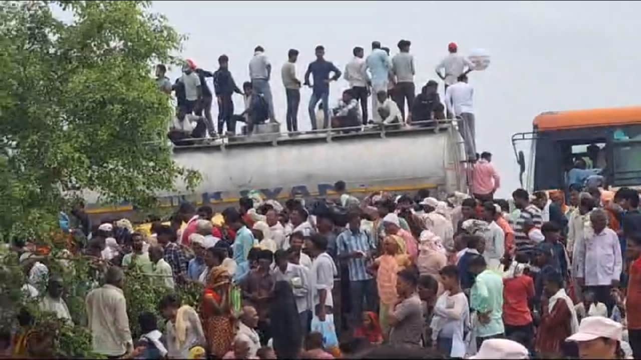 हाथरस में सत्संग के दौरान दर्दनाक हादसा