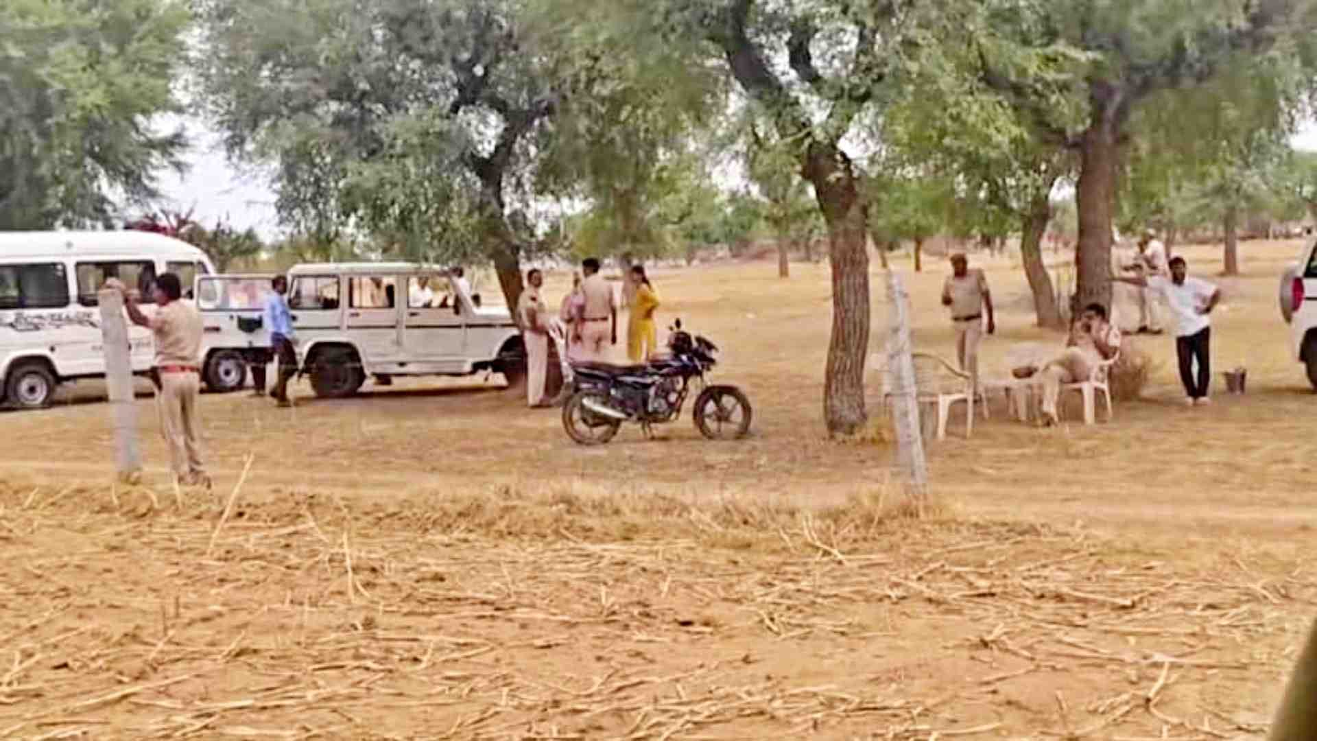 मौके पर पहुंची पुलिस।