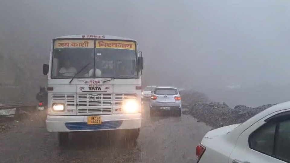 Uttarakhand Rainfall Rishikesh Gangotri highway closed in Silvan due to Debris fell