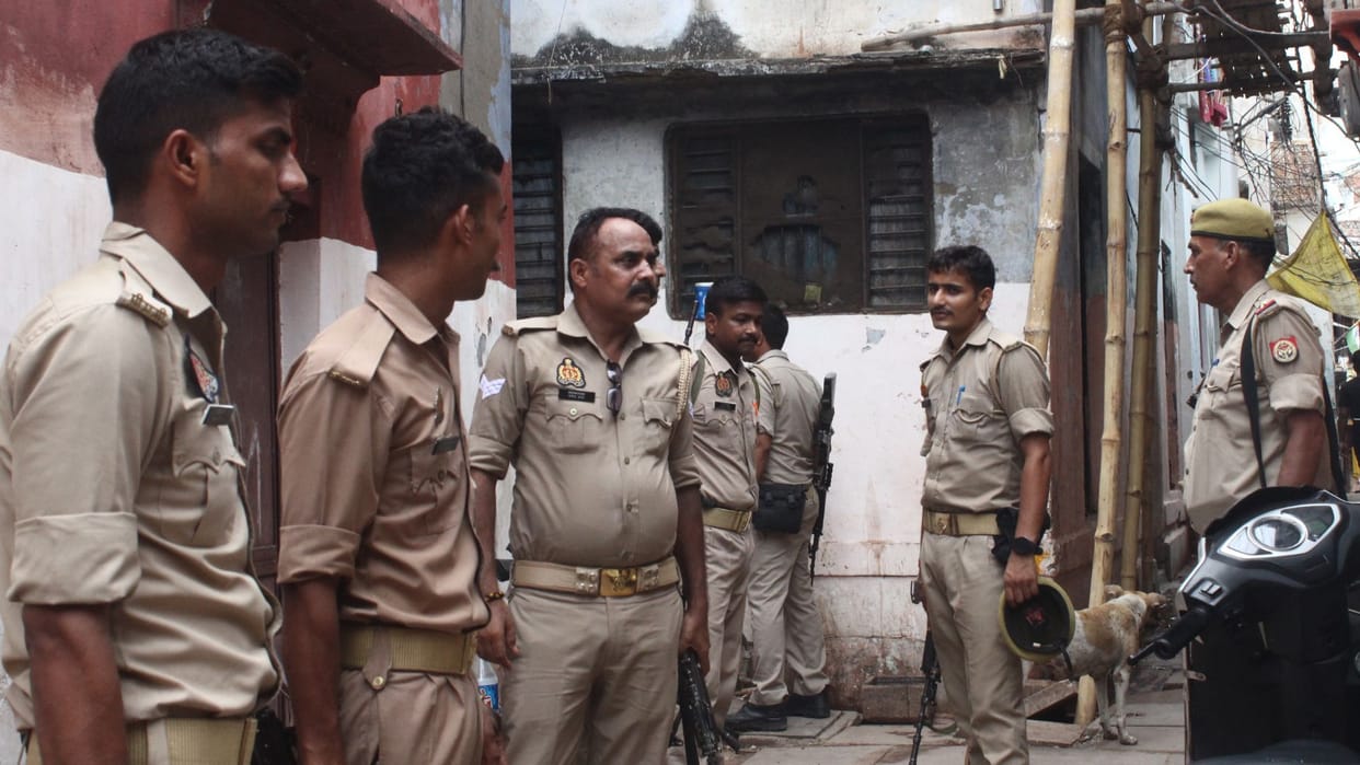 Firing at SP leader house in varanasi FIR against 17 one arrested Police deployed in the area