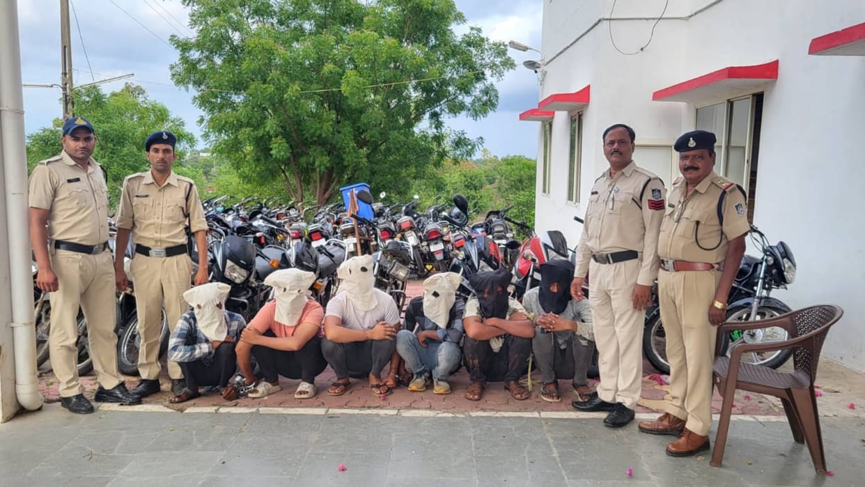 Mandsaur Crime Six members of interstate bike thief gang arrested used to steal for expensive hobbies
