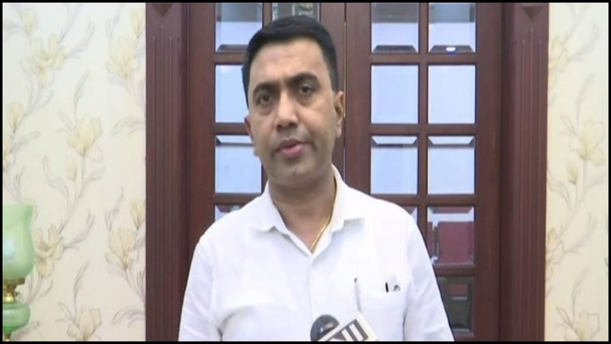 Goa chief minister pramod sawant reacts on Rahul gandhis statement demands apology news in hindi
