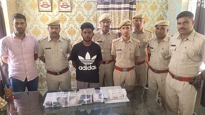 Dausa News: अवैध हथियारों के साथ पंजाब की गैंग का बदमाश गिरफ्तार, 4 पिस्टल समेत 6 मैग्जीन और जिंदा कारतूस पकड़े Dausa News: Criminal arrested with illegal weapons, 4 pistols along with 6 magazines and live cartridge caught