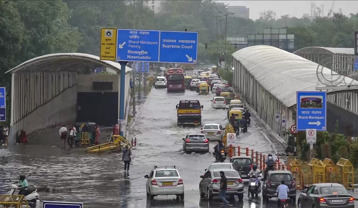 monsoon car care tips for rainy season car tips and tricks
