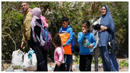 गाजा में विस्थापन को मजबूर लोग