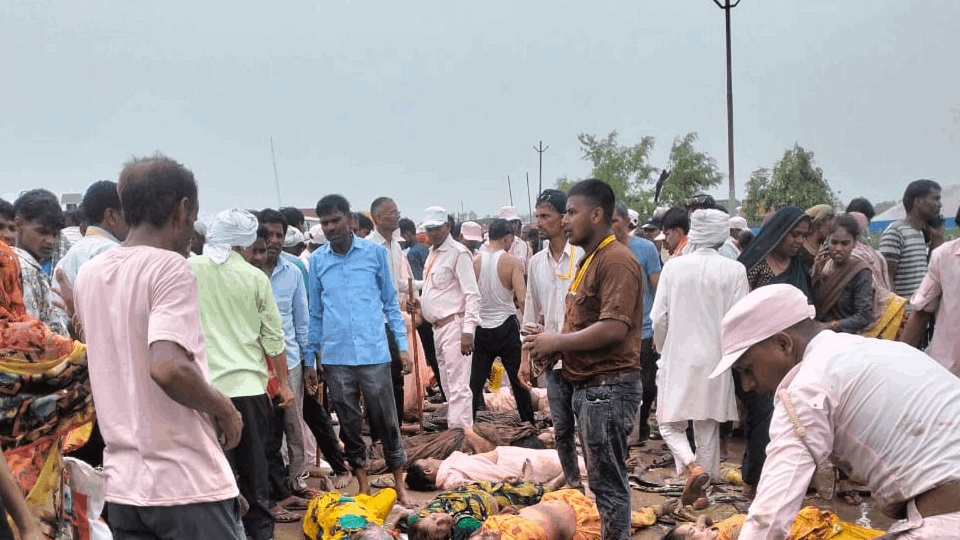 Hathras Stampede case bodies were covered in mud, they suffocated due to dirt getting into their ears and nose