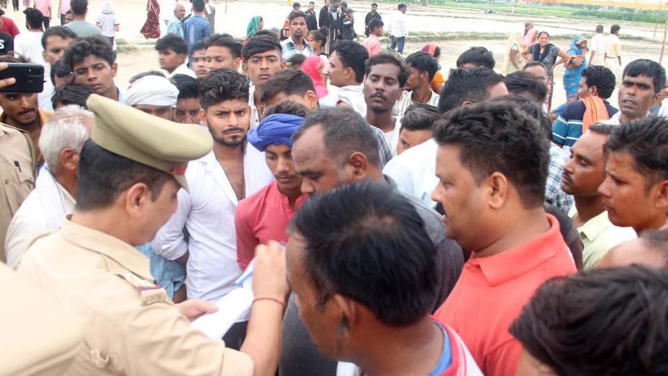 Hathras Stamepese News Update Cries Echoed Amid Chaos Someone Son Or Husband Missing in Crowd News in Hindi