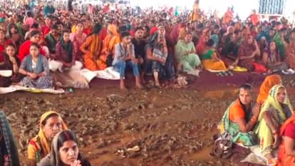 Vidisha: After Hathras accident, Pt. Pradeep Mishra ended story three days ago, then reversed his statement