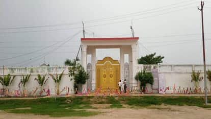 मैनपुरी के बिछवां स्थित भोले बाबा का आश्रम