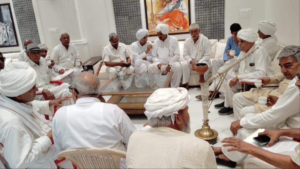 Haryana: Ahlawat Khap gathered in Dighal, said- Government should ban same gotra marriages