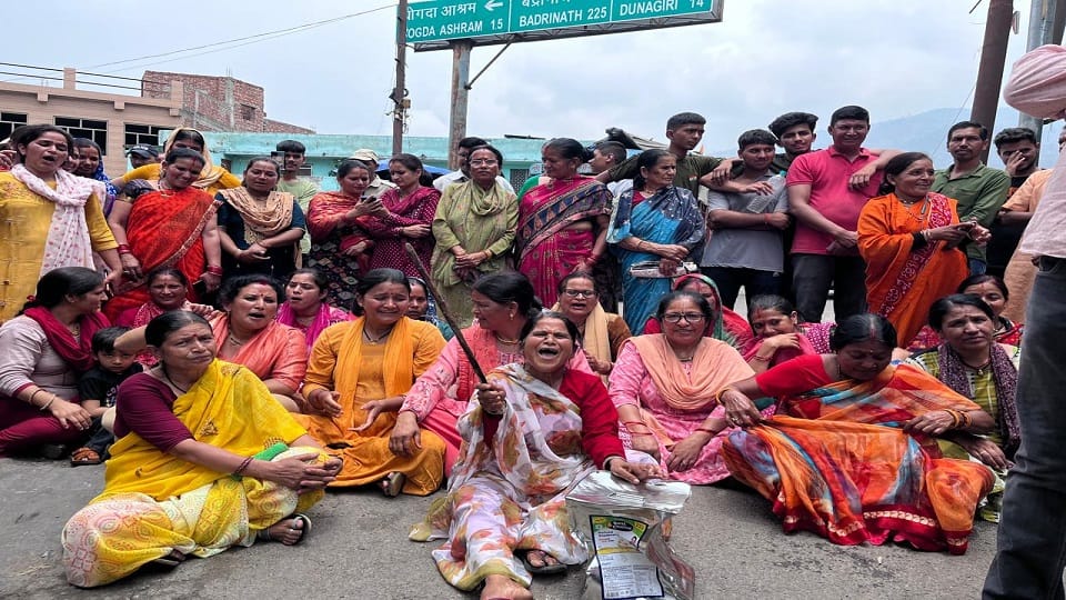 Women anger over water shortage in almora