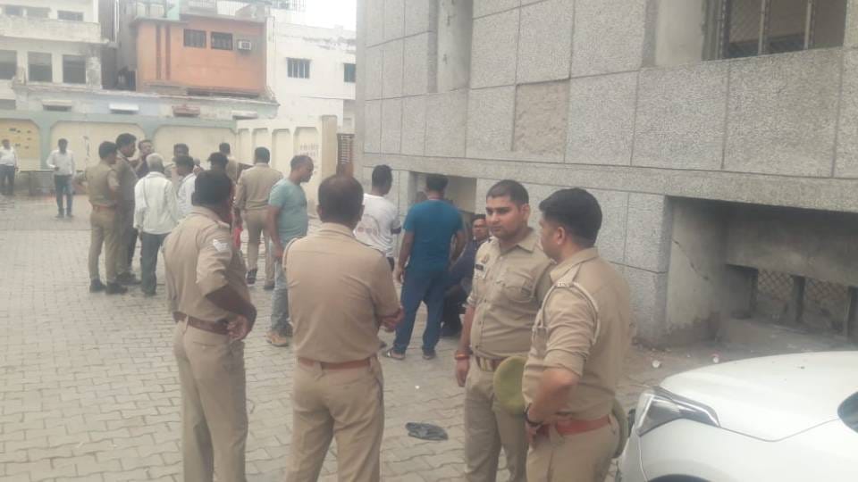 bodies of 21 people brought to Agra who died in Kasganj accident post-mortems of all have been conducted