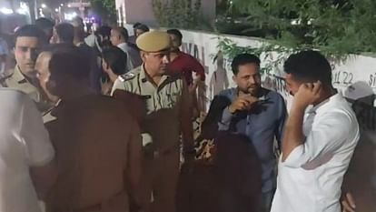 Bikaner News: स्वर्ण व्यापारी को पिस्टल दिखाकर बैग छिना, बदमाशों को पकड़ने के लिए संभाग में नाकाबंदी Bikaner News: Bag snatched after showing pistol to businessman, blockade to catch miscreants