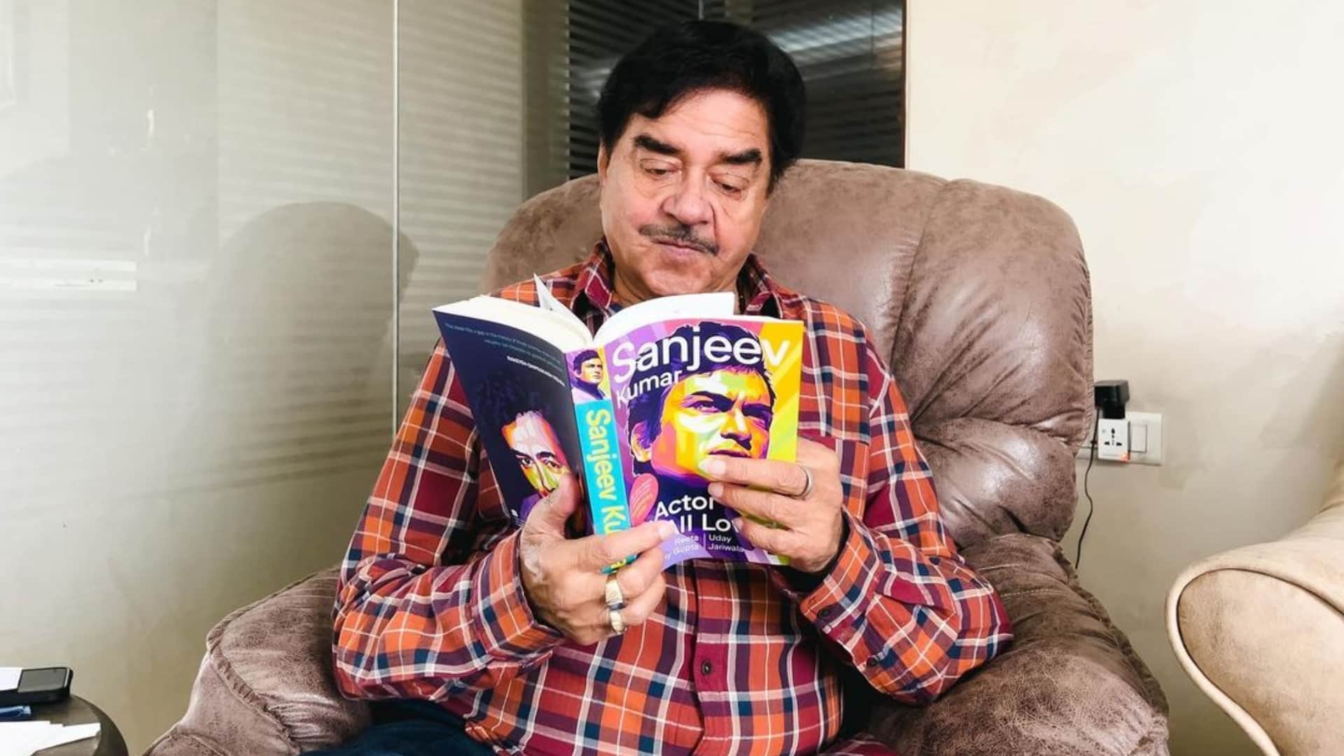 Shatrughan Sinha got angry on Mukesh Khanna for questioning Sonakshi upbringing says who gave him right for it