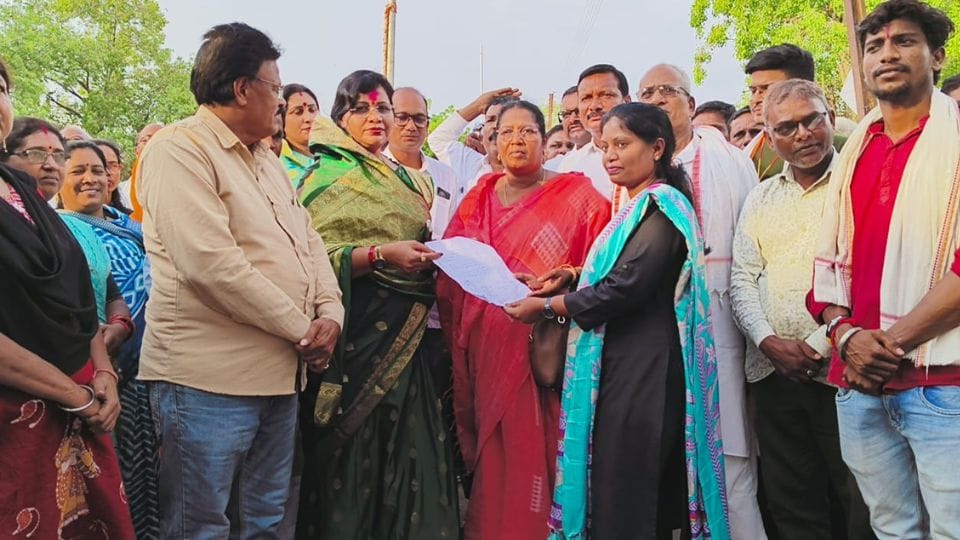 District Congress Committee took out march in Balod regarding Hathras accident