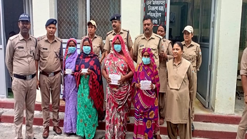 Four women from Bihar arrested on charges of fraud in tanakpur champawat