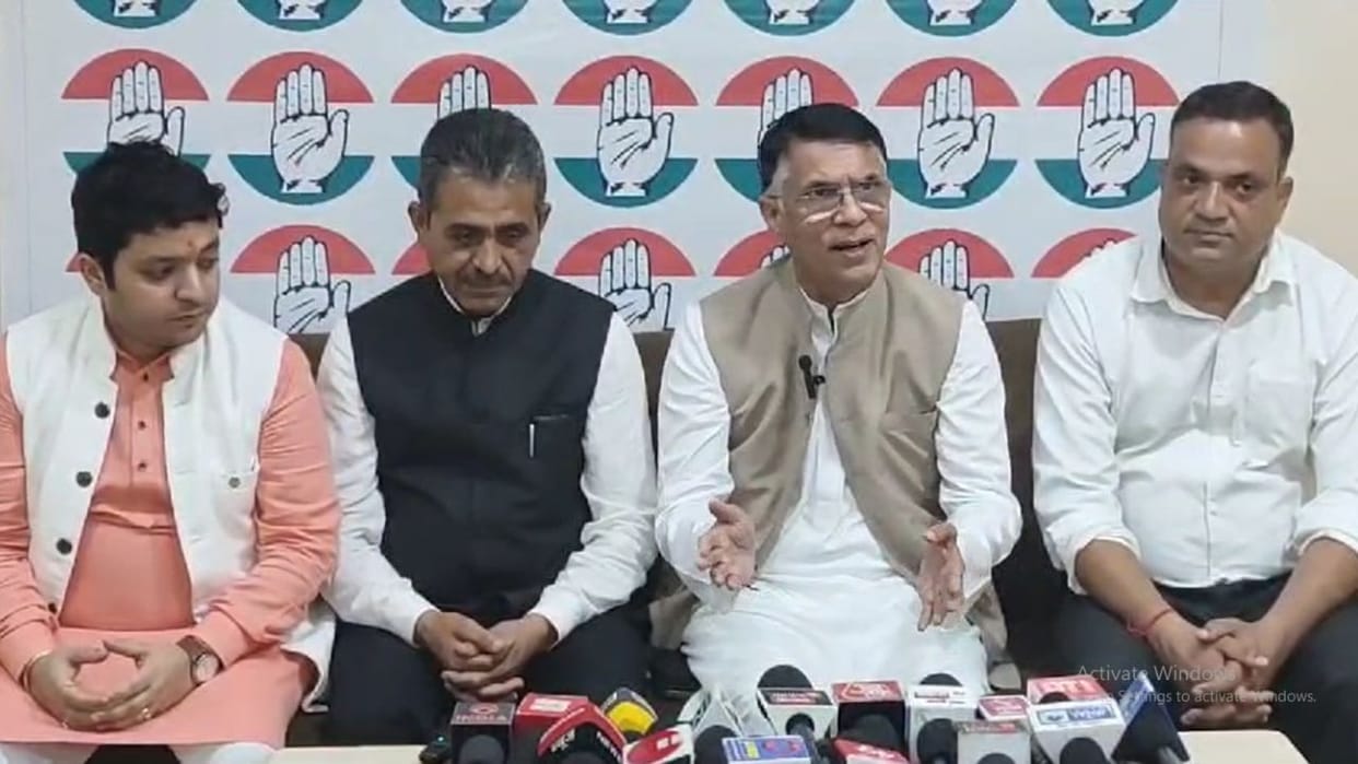 PC of National Spokesperson Pawan Khera Chairman and Media and Publicity Department of AICC in Hamirpur