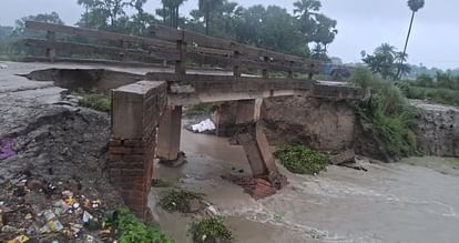 Bihar bridge collapsed: Third bridge collapsed in Saran within 24 hours, the bridge built on Gandak river